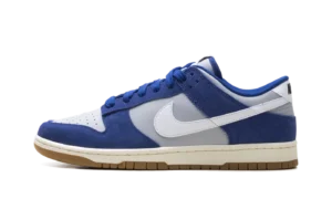 Nike Dunk Low Retro SE "Deep Royal Blue Gum"