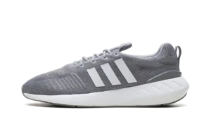 SWIFT RUN 22 "Grey"