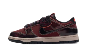 Dunk Low SE "Red Panda"
