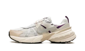 V2K Run Prm Wmns "Light Bone"