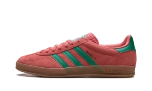 Gazelle Indoor "Preloved Scarlet"