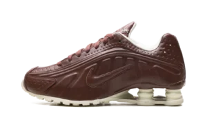 Nike Shox R4 WMNS "Dark Pony"