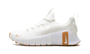 Free Metcon 6 WMNS "Sail White Monarch"
