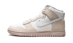 Dunk High Retro PRM "Cracked Leather Swoosh"
