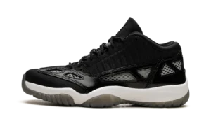 Air Jordan 11 Low IE "Black/White"