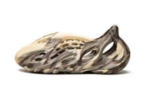 Yeezy Foam Runner "MX Cream Clay"