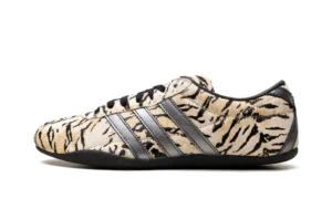 Tokyo WMNS "Zebra"