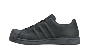 Superstar WMNS "AVAVAV Carbon"