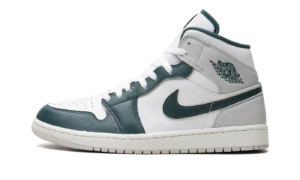Air Jordan 1 Mid "Oxidized Green"