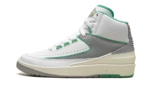 Jordan 2 Retro WMNS "Crystal Mint"