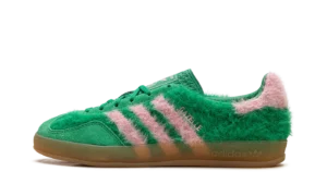 Gazelle Indoor WMNS "Green Glow Pink"