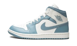 AIR JORDAN 1 MID WMNS "UNC"