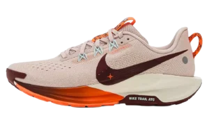 React Pegasus Trail 5 "Silt Red Hyper Crimson Sail Dark Team Red"