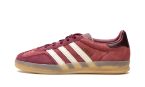 Gazelle Indoor WMNS "Shadow Red Off White"