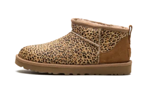 Ultra Mini Speckles Boot WMNS "Chestnut"