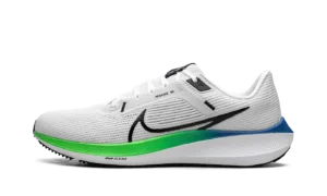 Air Zoom Pegasus 40 "Platinum Tint Green Strike"