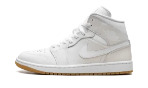 Jordan 1 Mid WMNS "Phantom Gum"