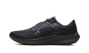 Air Zoom Pegasus 40 "Black"